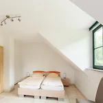 Spacious Semi-detached House With Wood Stove Located Directly On The Rennsteig *