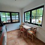 Spacious Semi-detached House With Wood Stove Located Directly On The Rennsteig Nyaraló