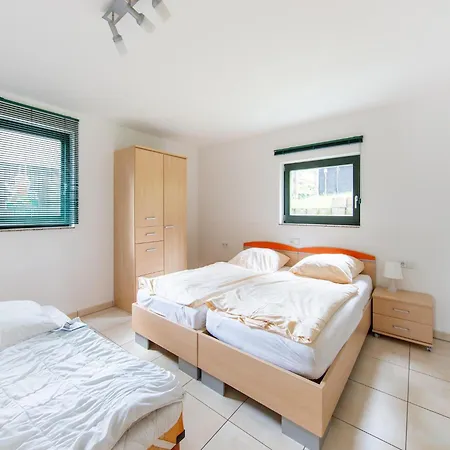 Spacious Semi Detached House With Wood Stove Located Directly On The Rennsteig * Eisfeld