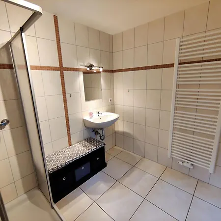 Spacious Semi Detached House With Wood Stove Located Directly On The Rennsteig *