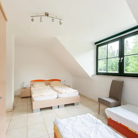 Spacious Semi-detached House With Wood Stove Located Directly On The Rennsteig Tatil Evi Eisfeld