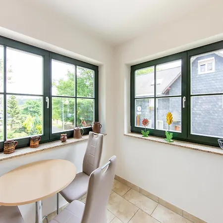 Spacious Semi-detached House With Wood Stove Located Directly On The Rennsteig Tatil Evi Eisfeld