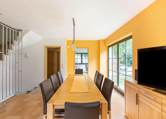 Spacious Semi-detached House With Wood Stove Located Directly On The Rennsteig *