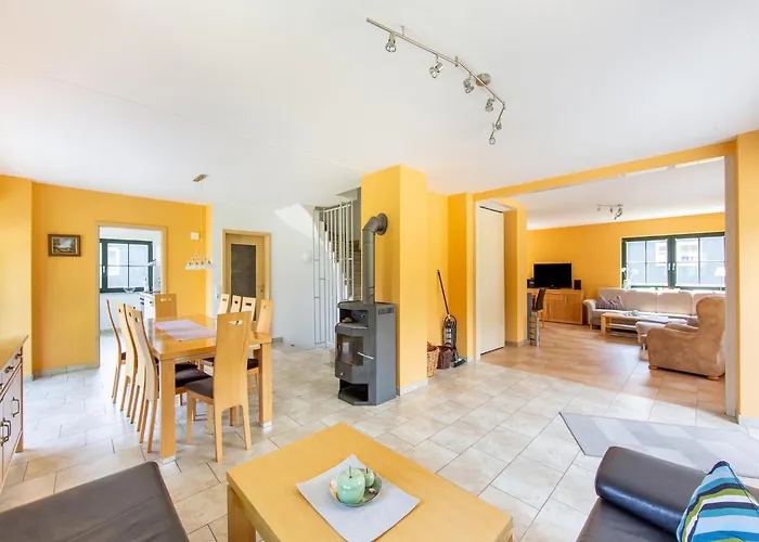 Spacious Semi-detached House With Wood Stove Located Directly On The Rennsteig * Eisfeld