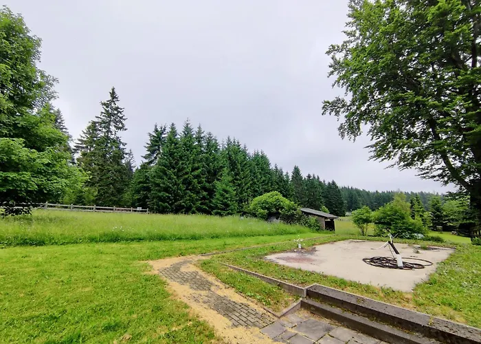 Spacious Semi-detached House With Wood Stove Located Directly On The Rennsteig Eisfeld